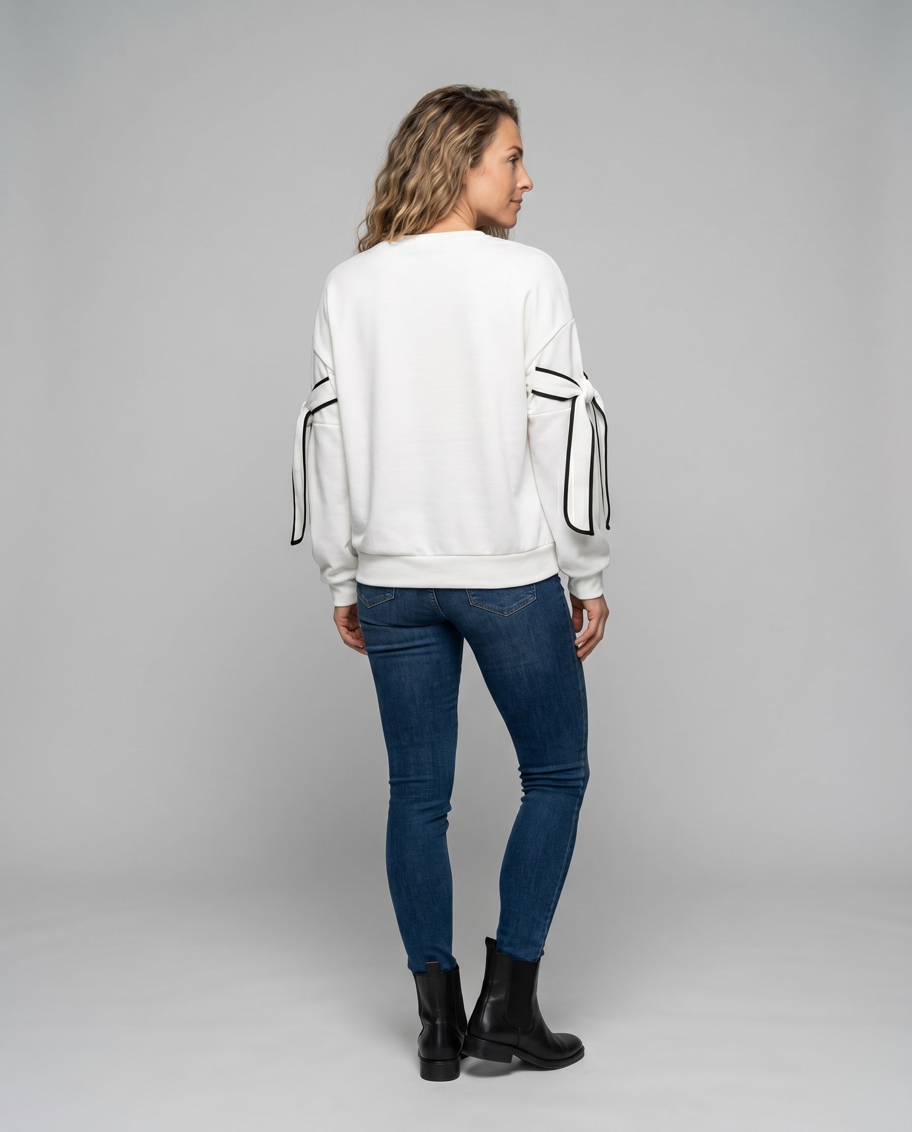Product 15636318323018 - back_view