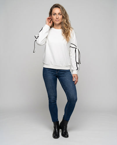 Damen Sweatshirt mit modischen Schleifen-Details und kontrastierenden Akzenten