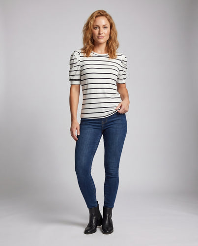 Damen T-Shirt mit Puffärmeln und maritimem Streifenmuster
