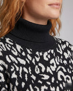 Product 15636319633738 - close_up_detail