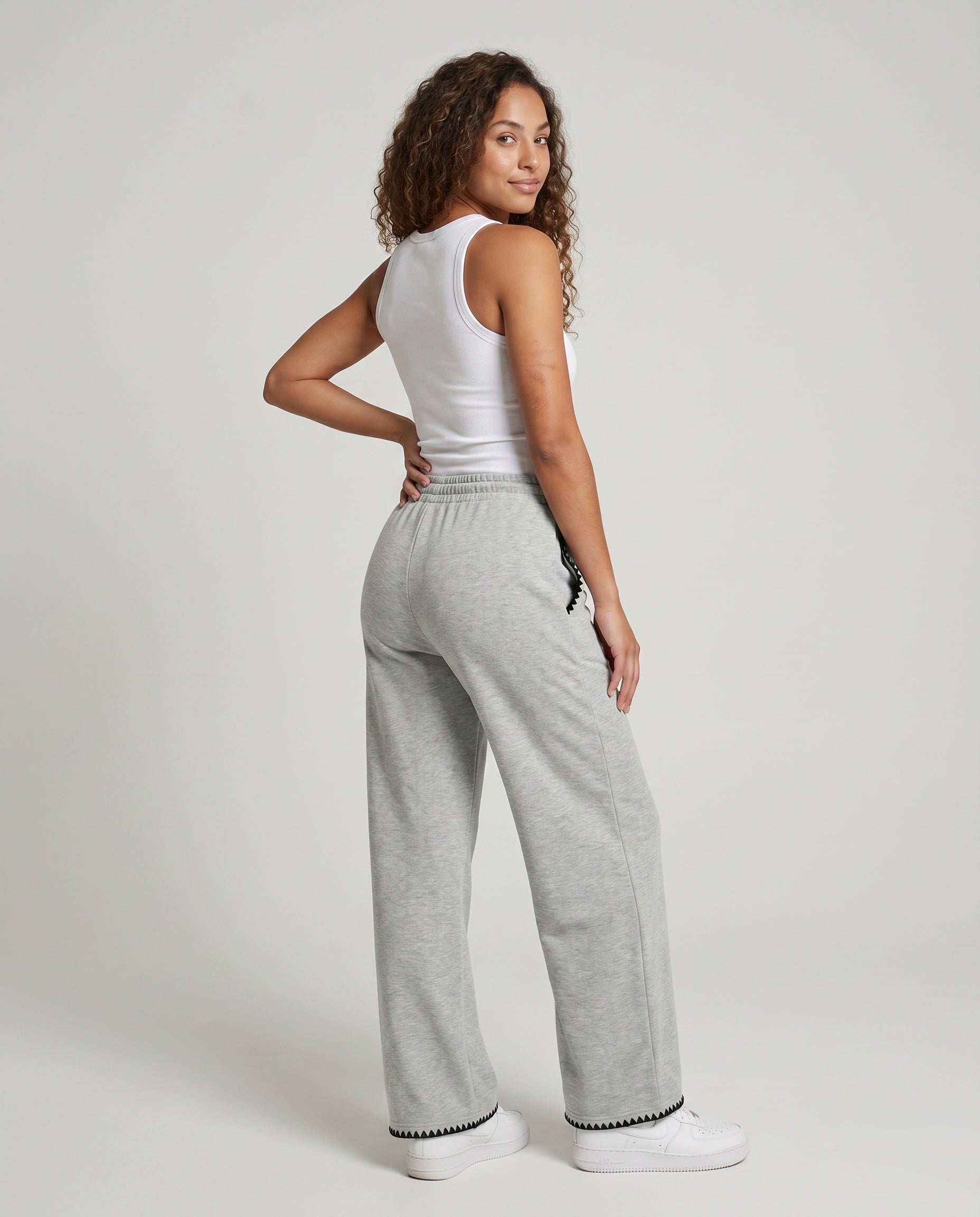 Product 15636320813386 - back_view