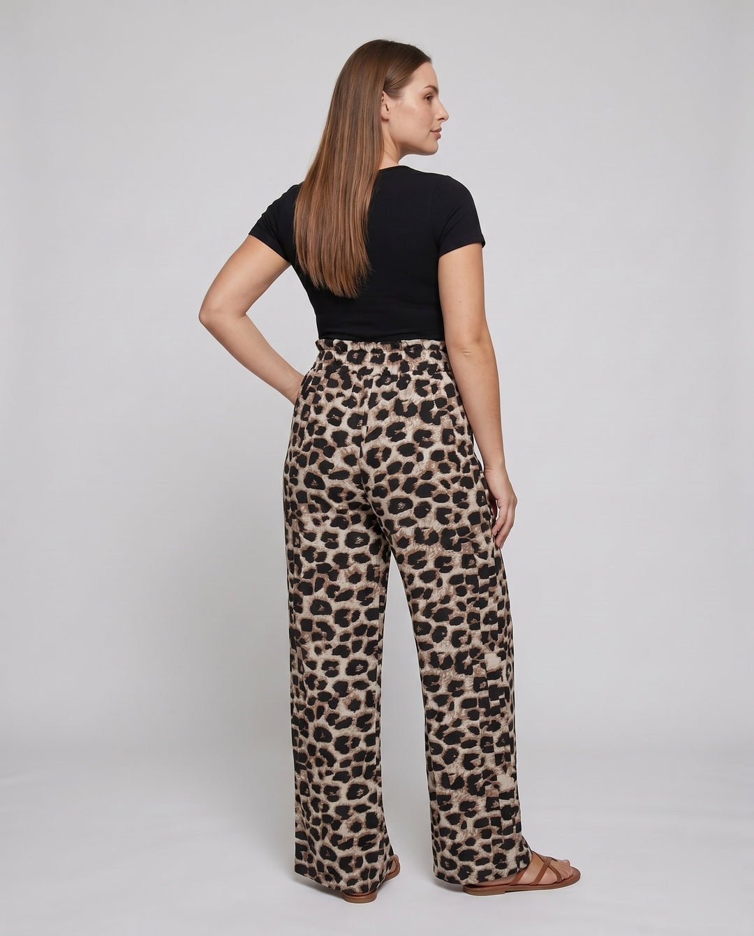 Product 15636321239370 - back_view