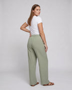Product 15636321304906 - back_view