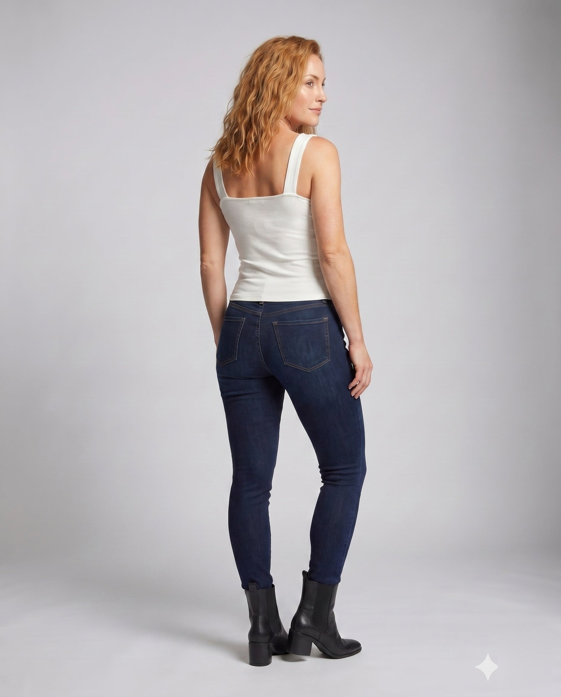 Product 15636485636426 - back_view