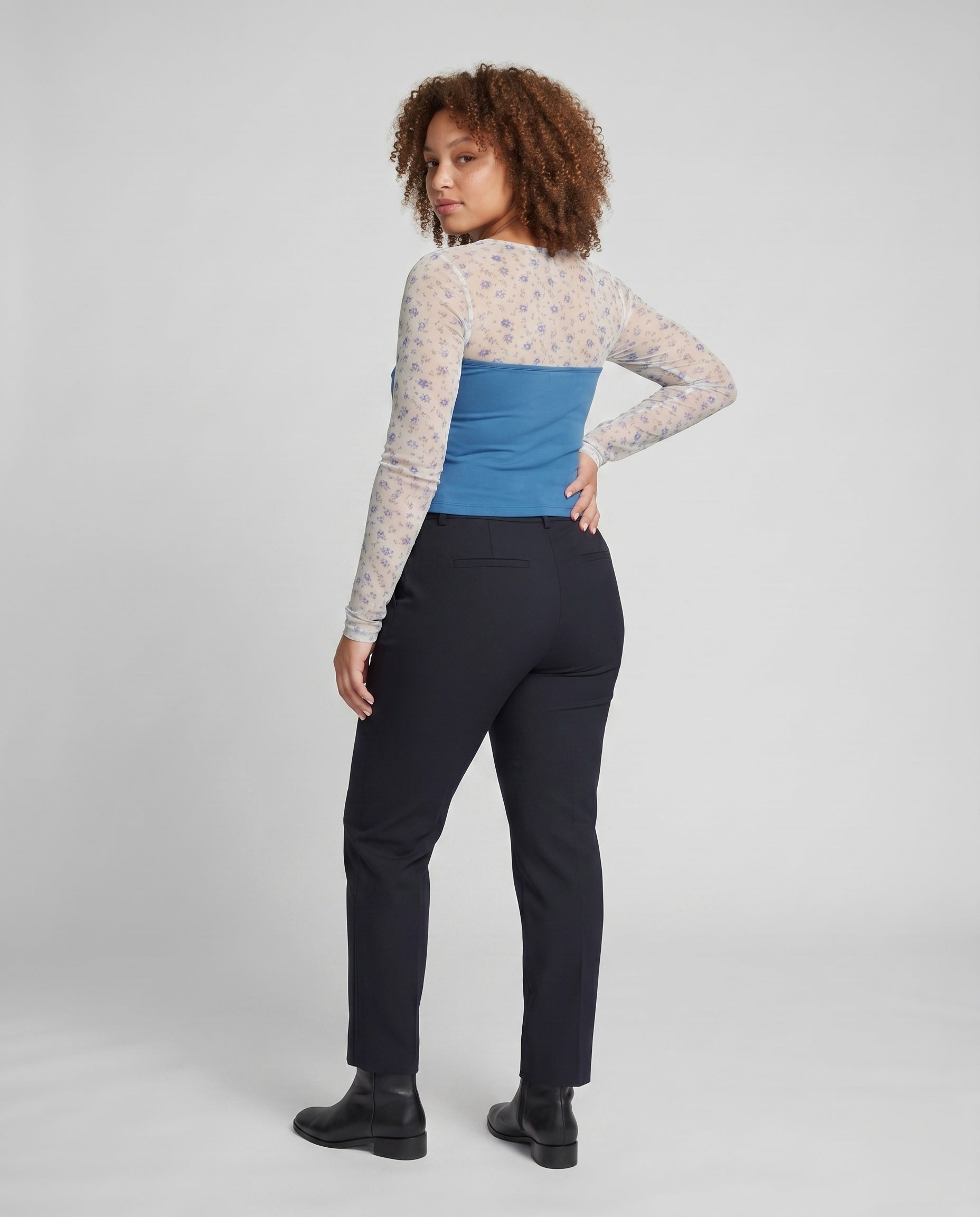 Product 15636495728970 - back_view