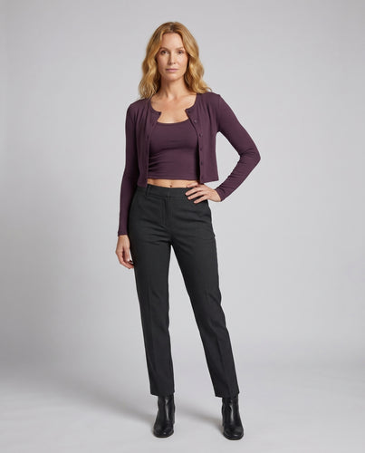 Damen cropped Langarmshirt mit stylischem Ausschnitt