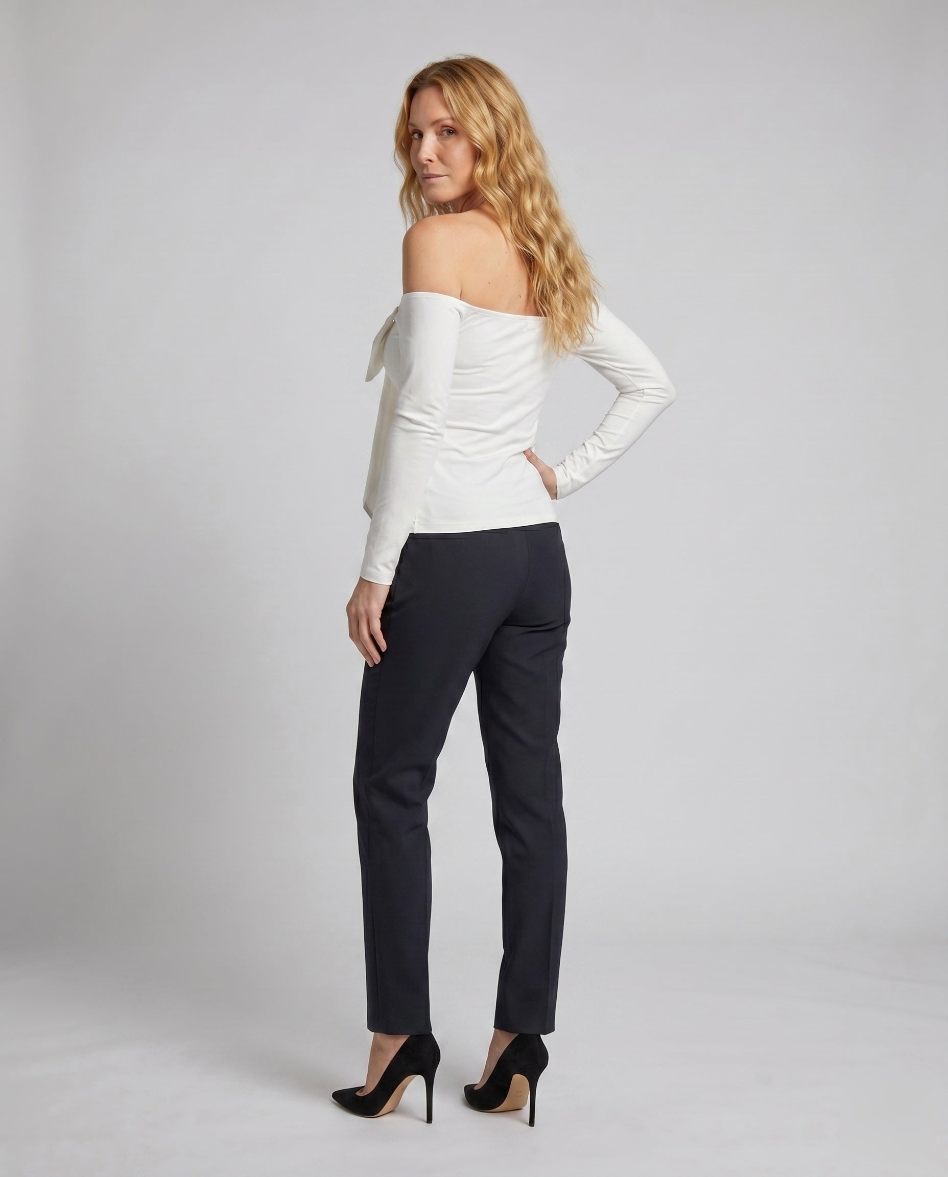 Product 15636499005770 - back_view