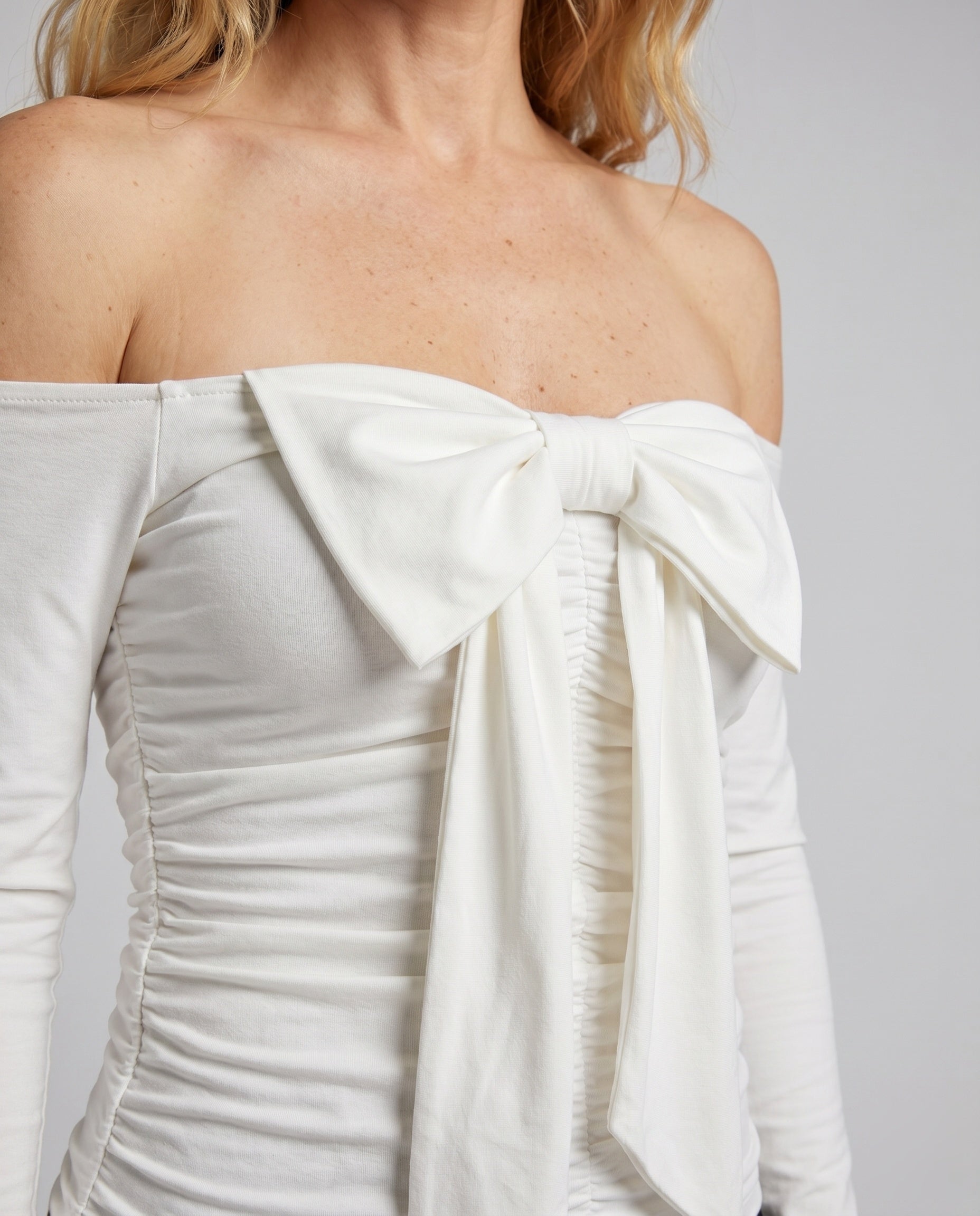 Product 15636499005770 - close_up_detail