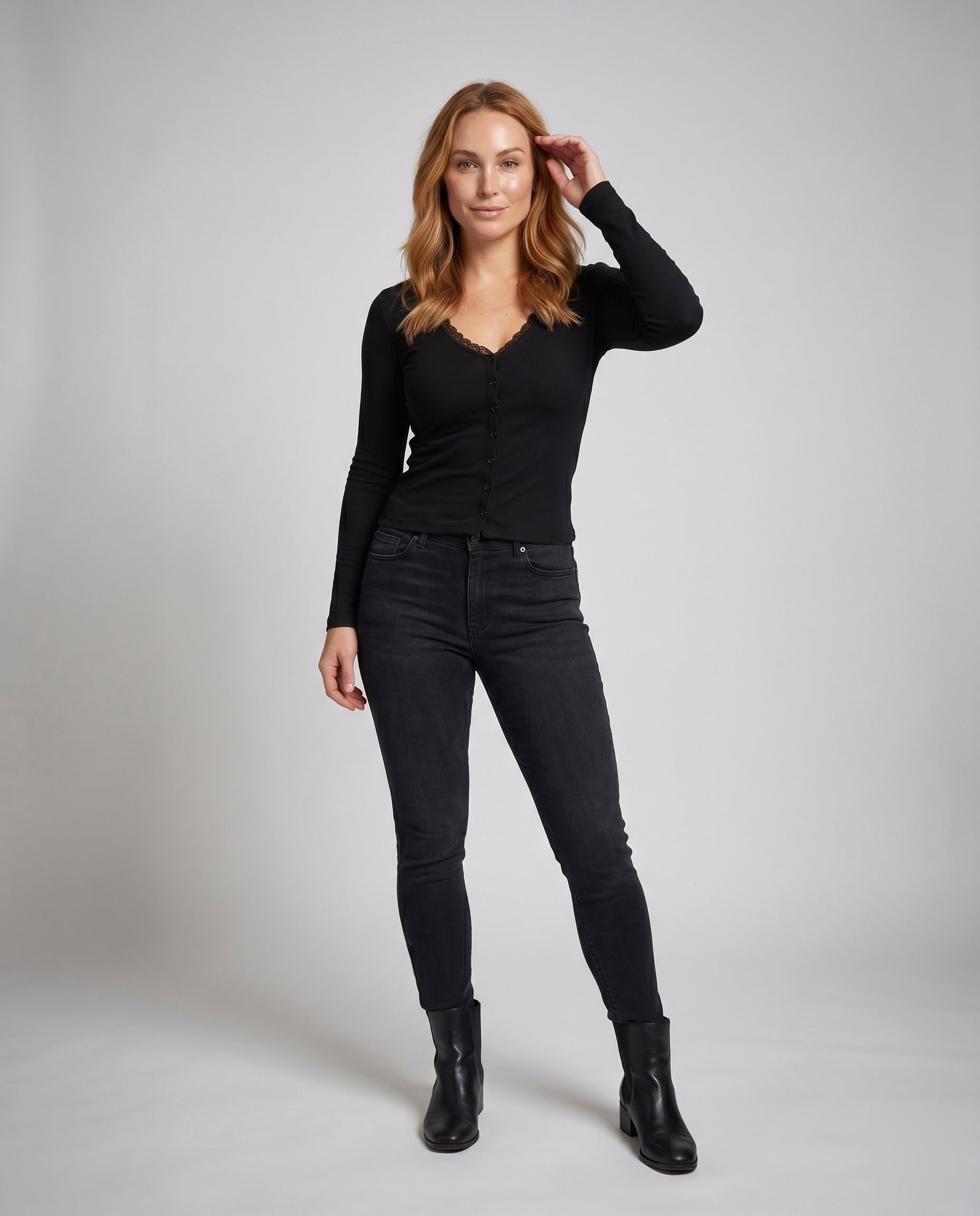 Product 15636499857738 - full_body_front