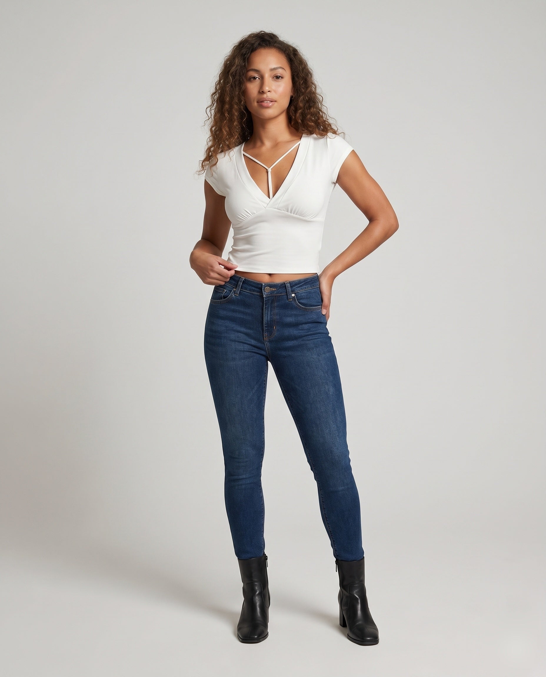 Product 15636502217034 - full_body_front