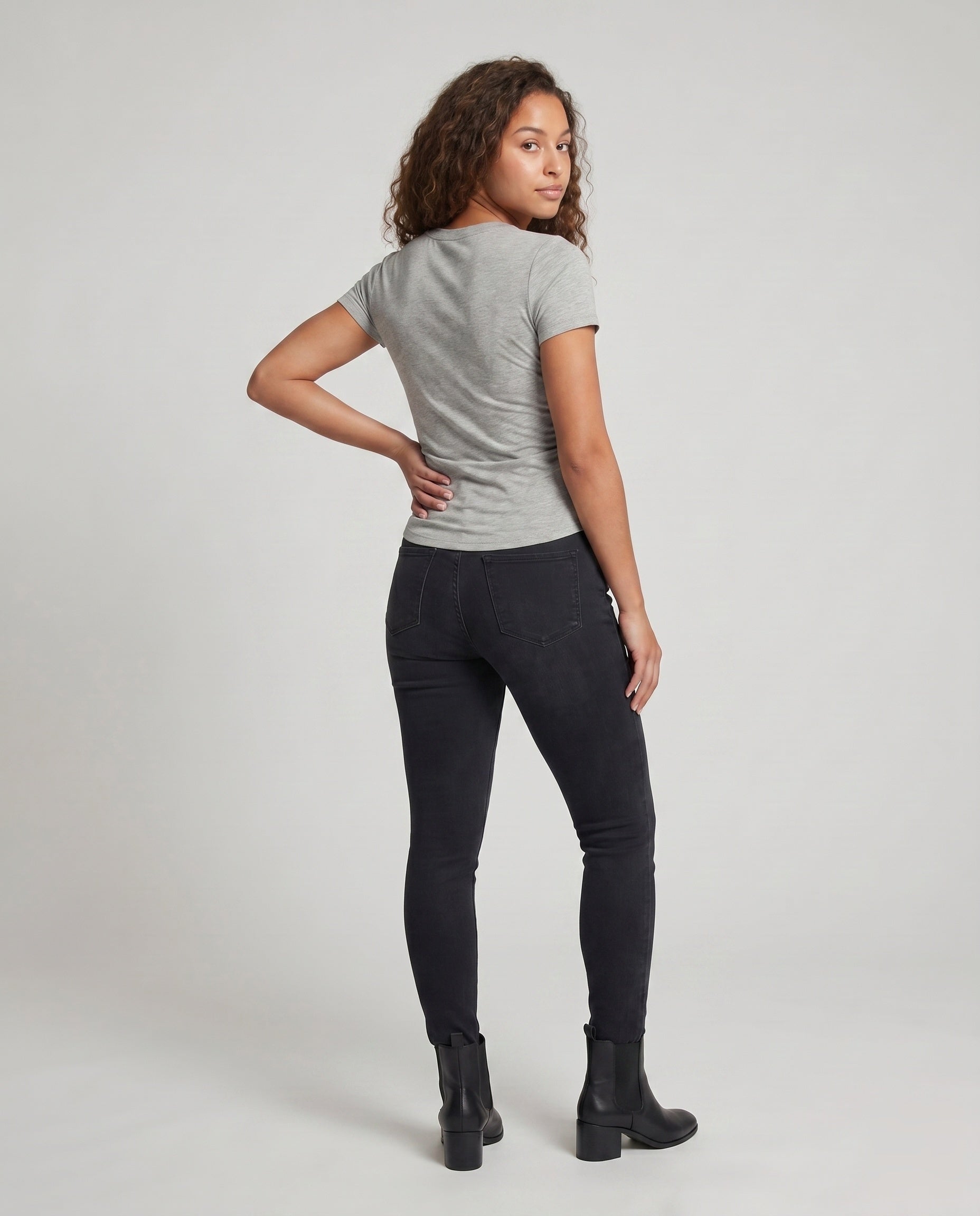 Product 15636505067850 - back_view