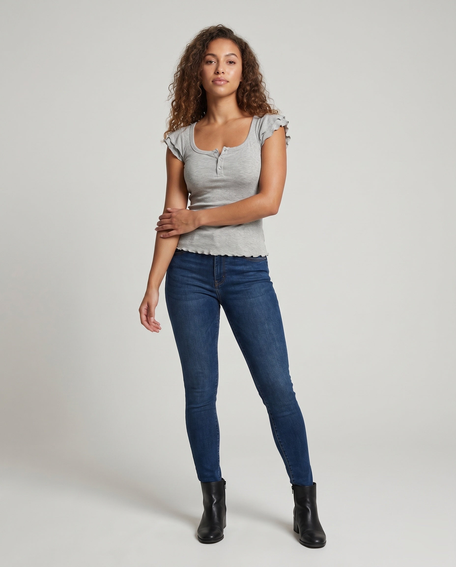 Product 15636505133386 - full_body_front