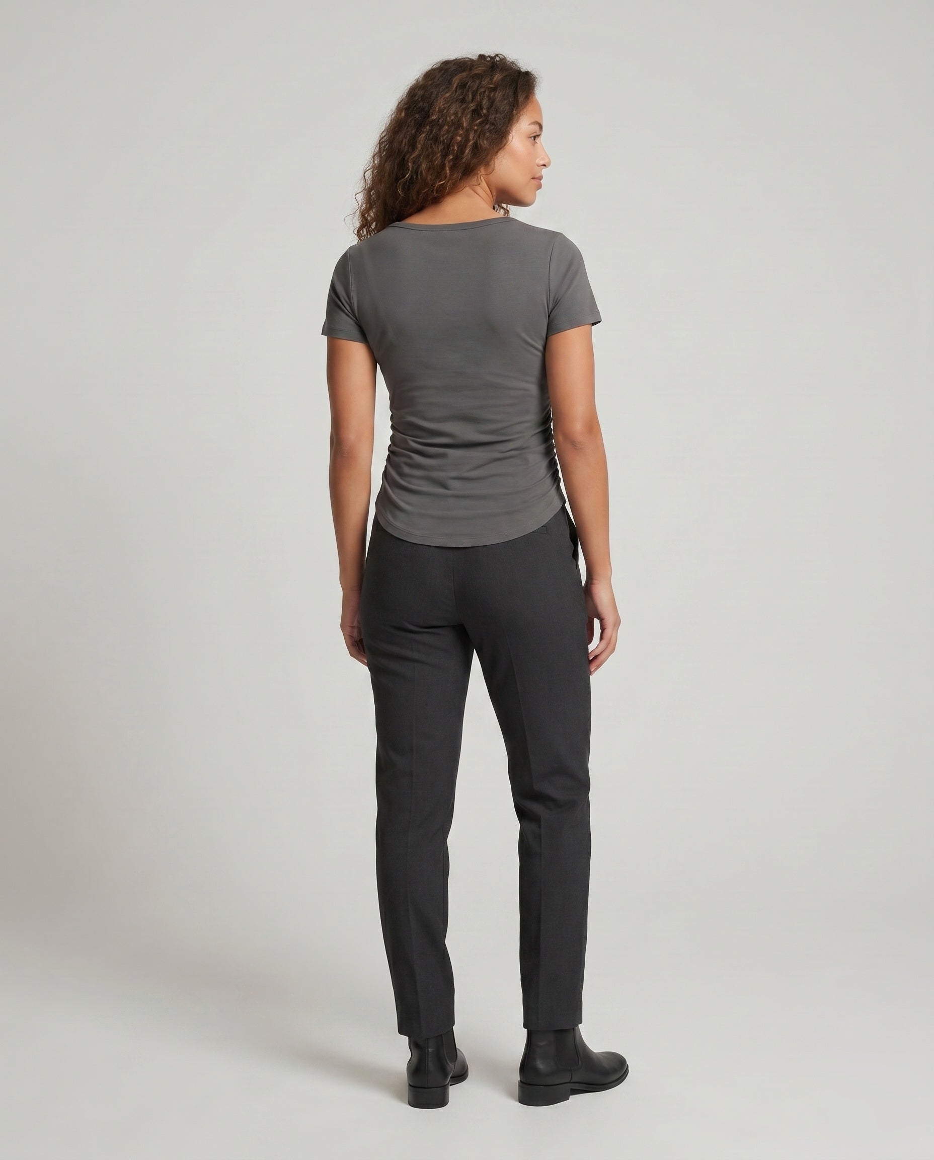 Product 15636505592138 - back_view