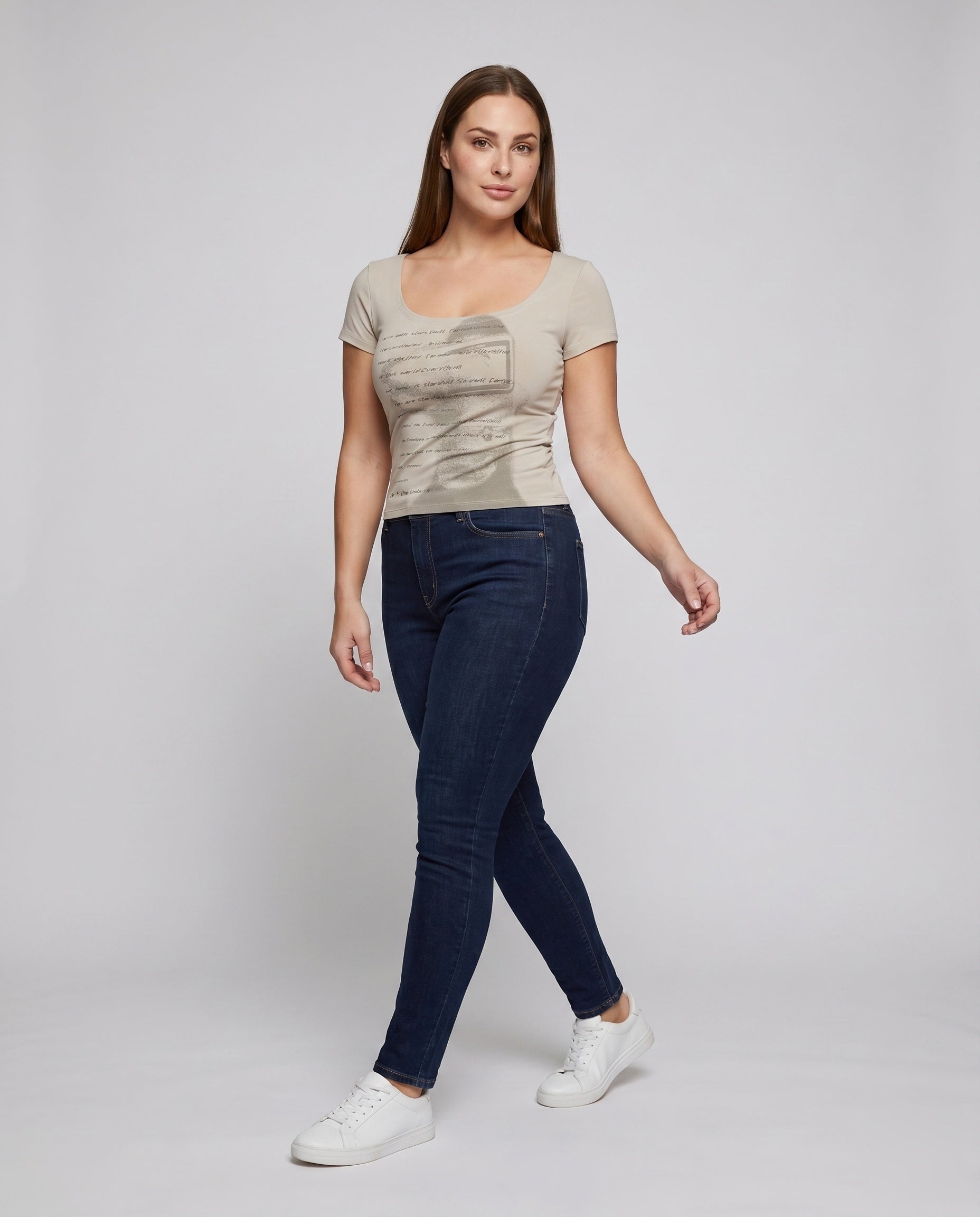 Product 15636506771786 - full_body_front