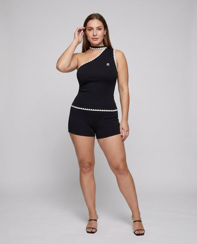 Damen Jumpsuit mit elegantem Choker-Ausschnitt und feinen Spitzenakzenten
