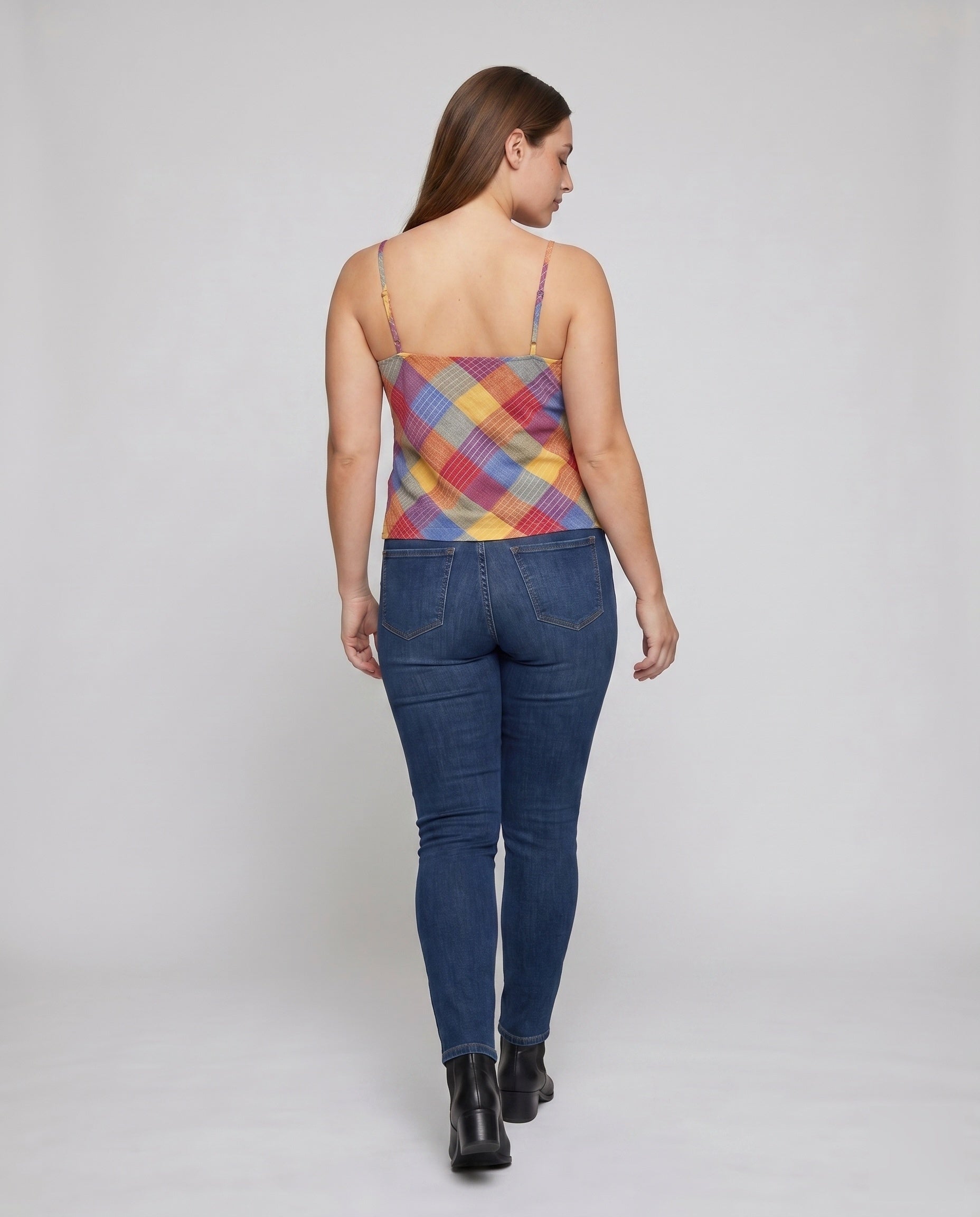 Product 15636511261002 - back_view