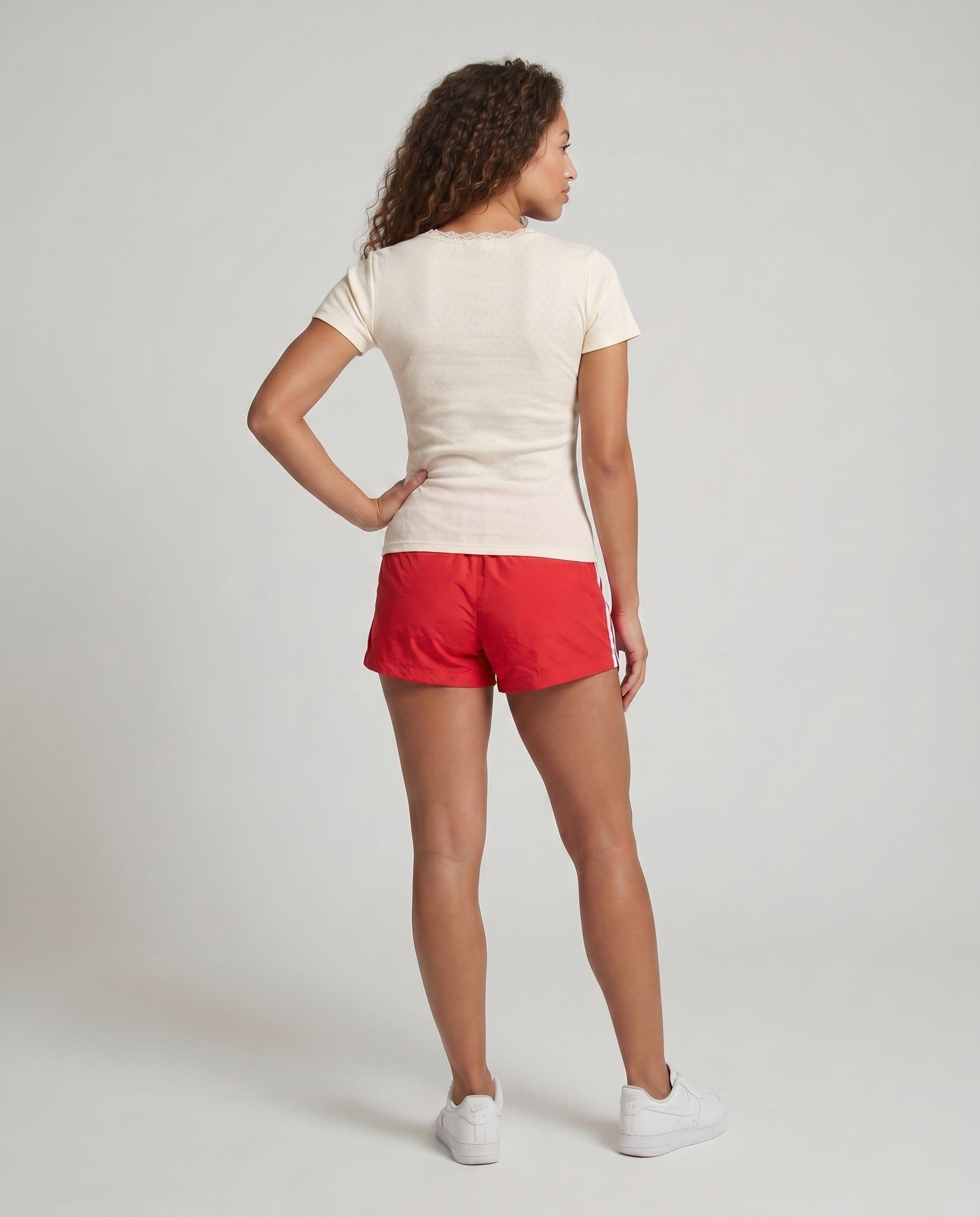 Product 15636513096010 - back_view