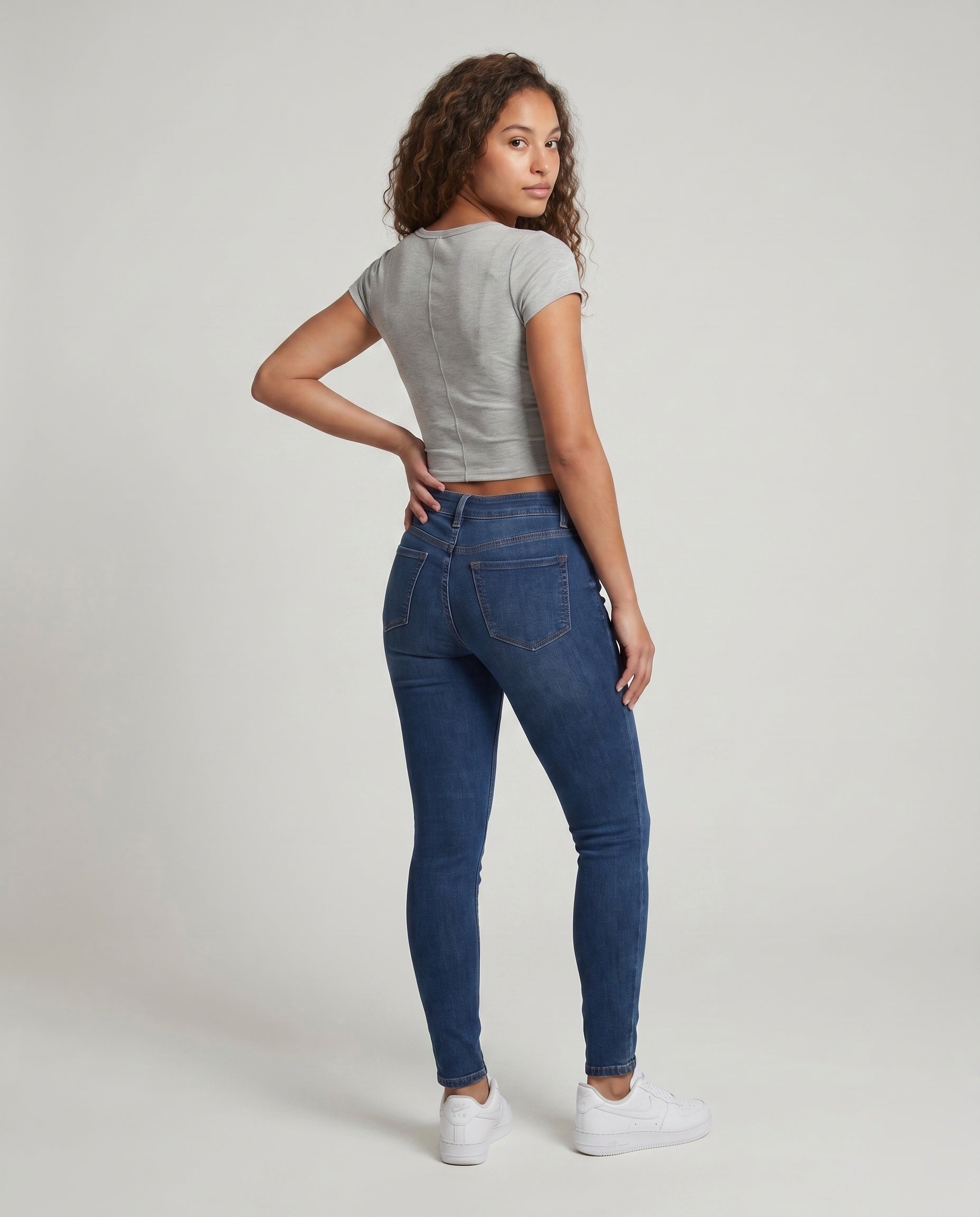 Product 15636513161546 - back_view
