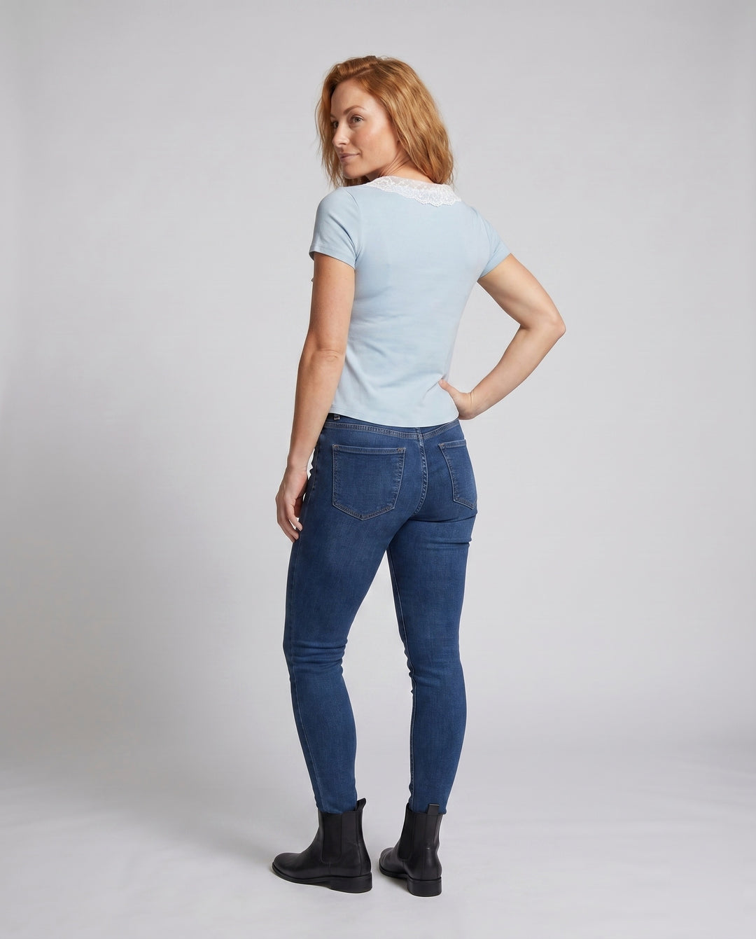 Product 15636514636106 - back_view