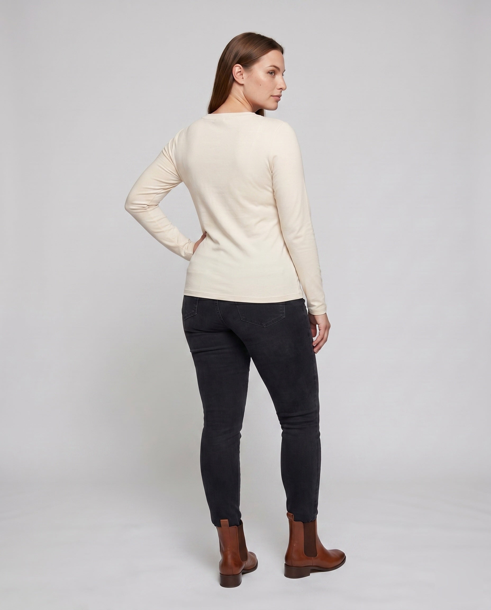 Product 15636515324234 - back_view