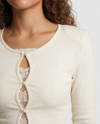 Product 15636516962634 - close_up_detail