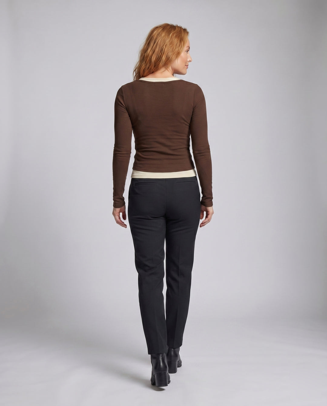 Product 15637853634890 - back_view