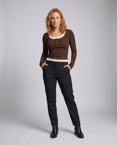 Damen Langarmshirt mit Knopfleiste und lässigem Chic