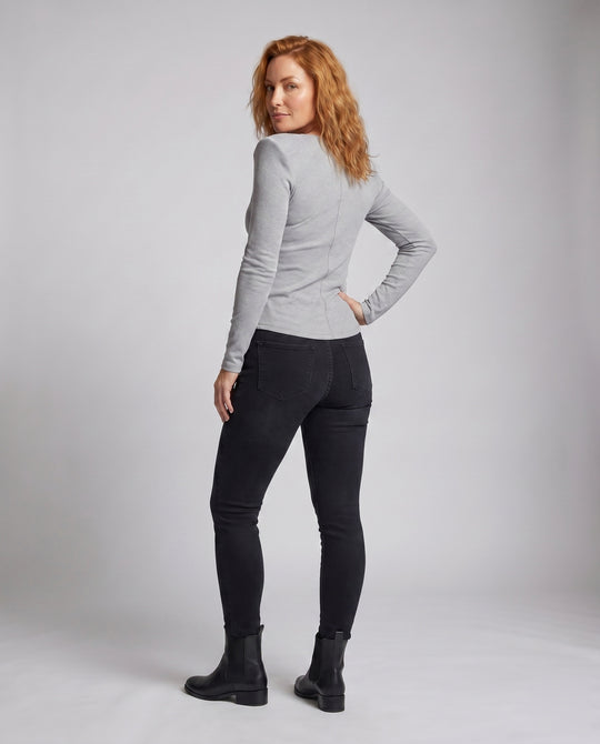 Product 15637853700426 - back_view