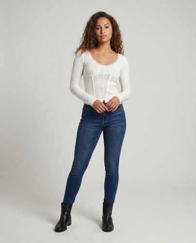 Damen Langarmshirt mit Rippstruktur und Spitzenbesatz