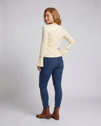 Product 15637854912842 - back_view