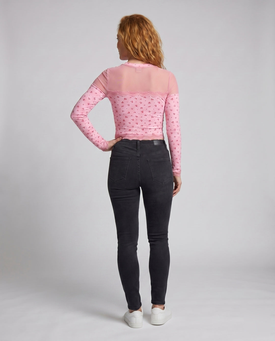 Product 15637855404362 - back_view