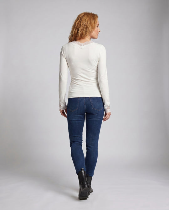 Product 15637856158026 - back_view