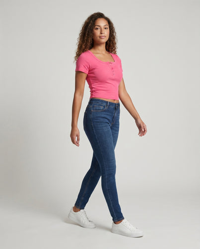 Damen lässiges Crop-T-Shirt mit Knopfleiste und ergänzt Details