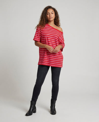 Damen lässiges Halbtal-Shirt mit breiten Streifen und asymmetrischem Ausschnitt