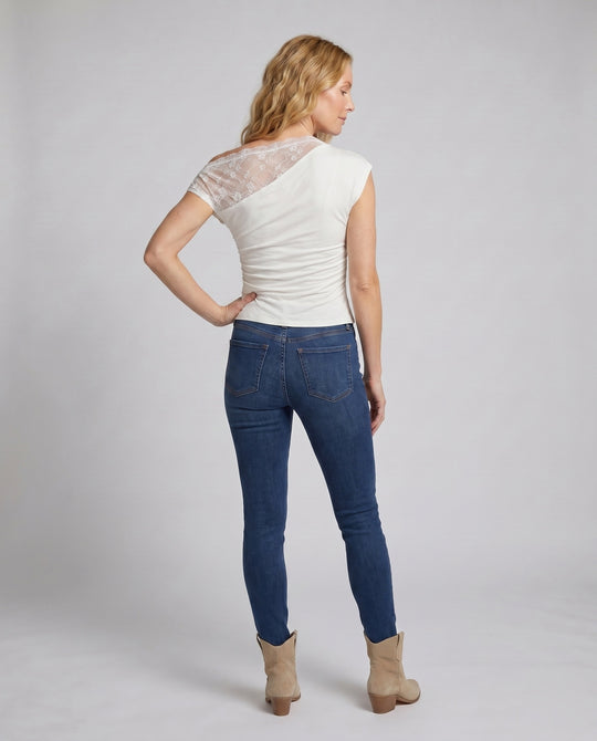 Product 15637862646090 - back_view
