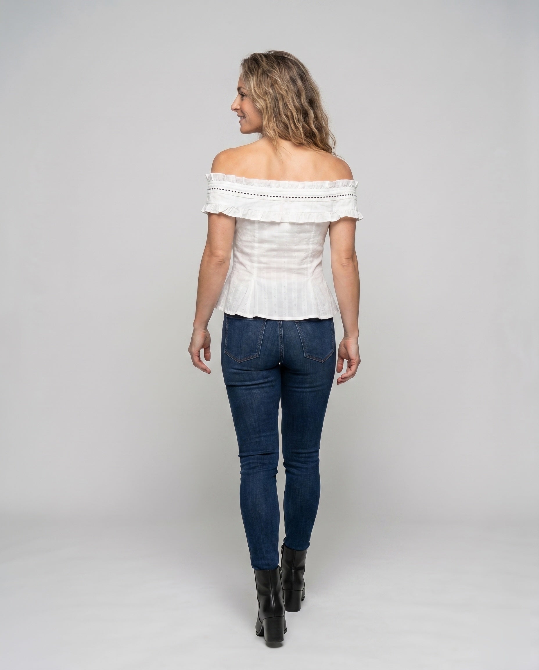 Product 15637866479946 - back_view