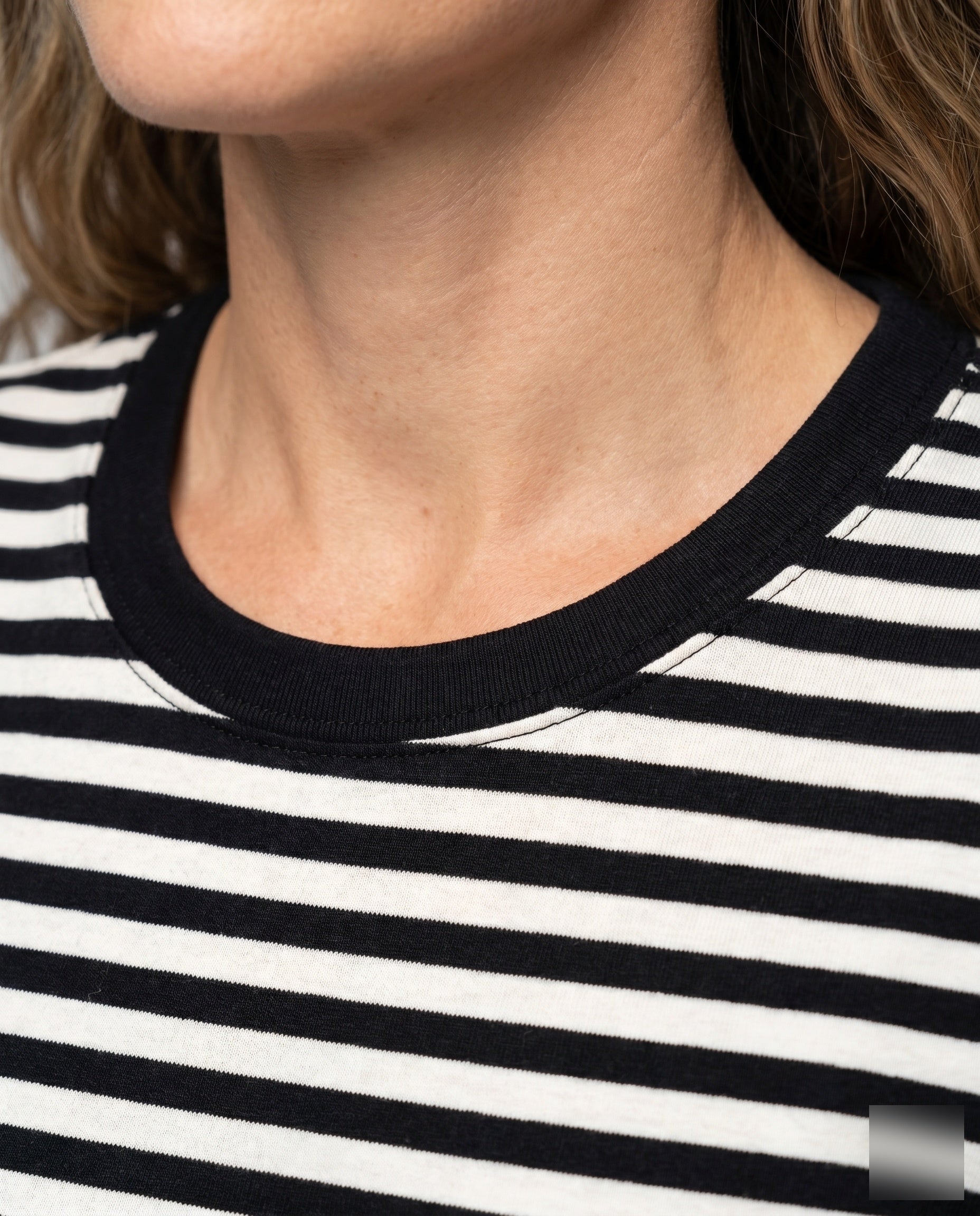Product 15637866643786 - close_up_detail