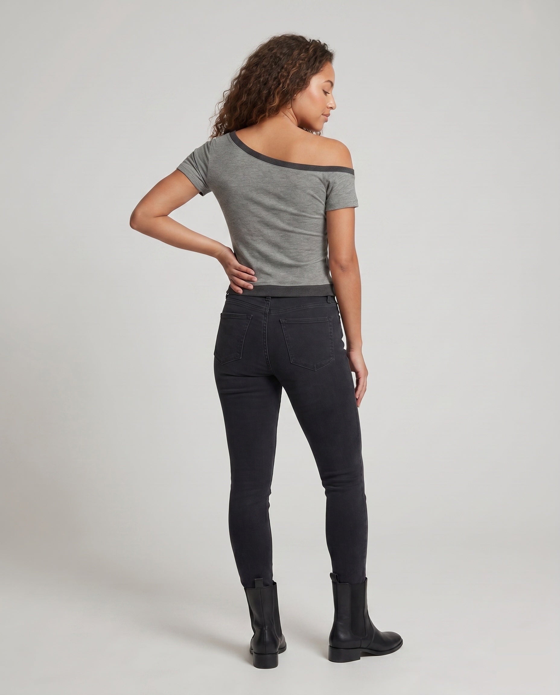 Product 15637868347722 - back_view