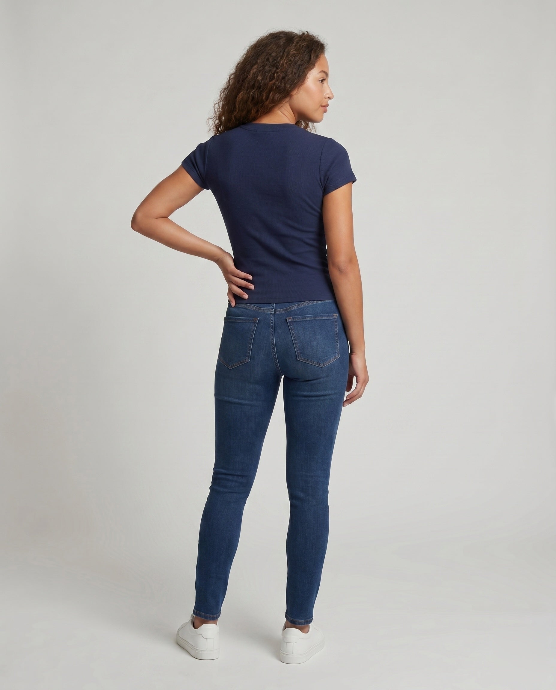 Product 15637870215498 - back_view