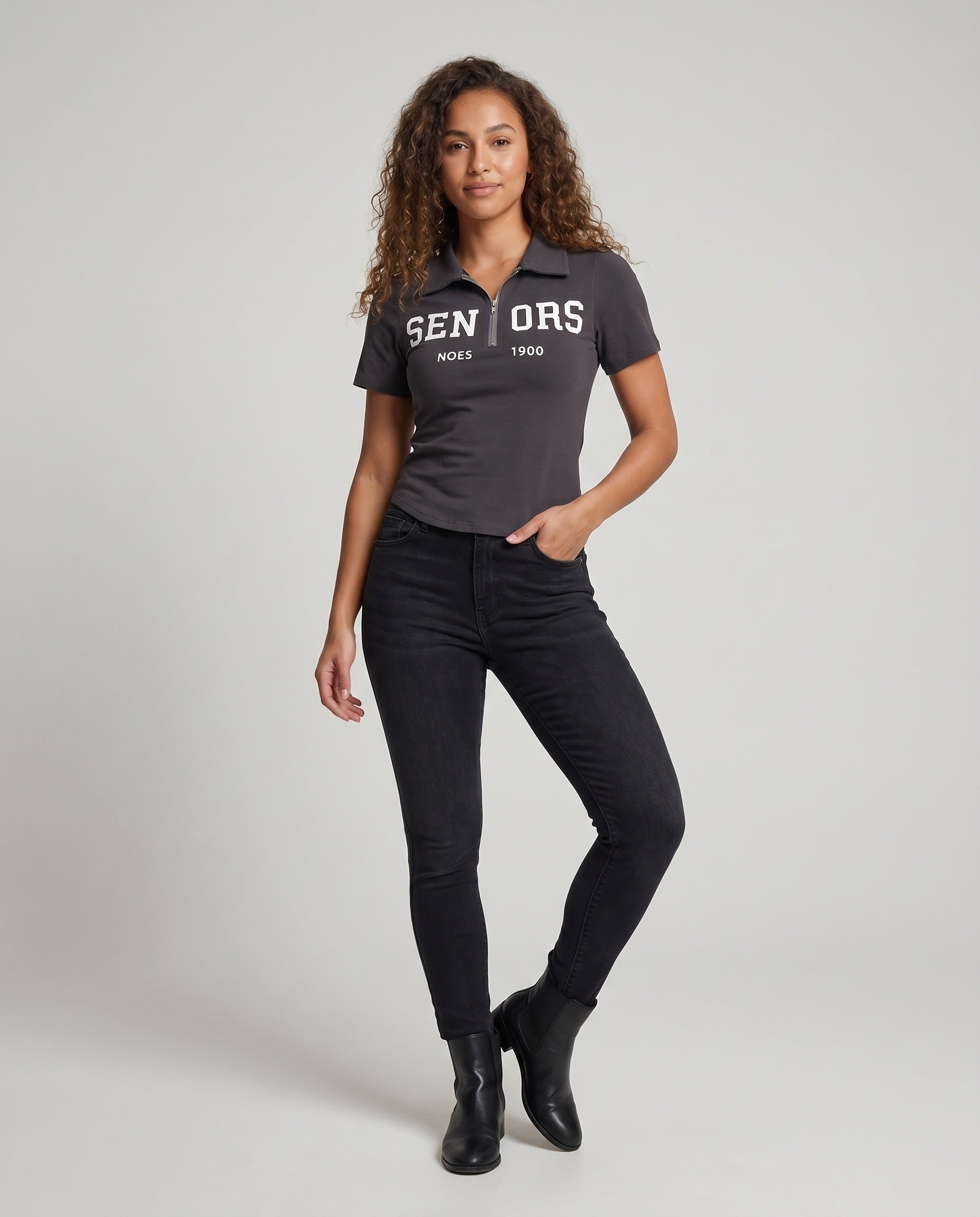Product 15637870313802 - full_body_front