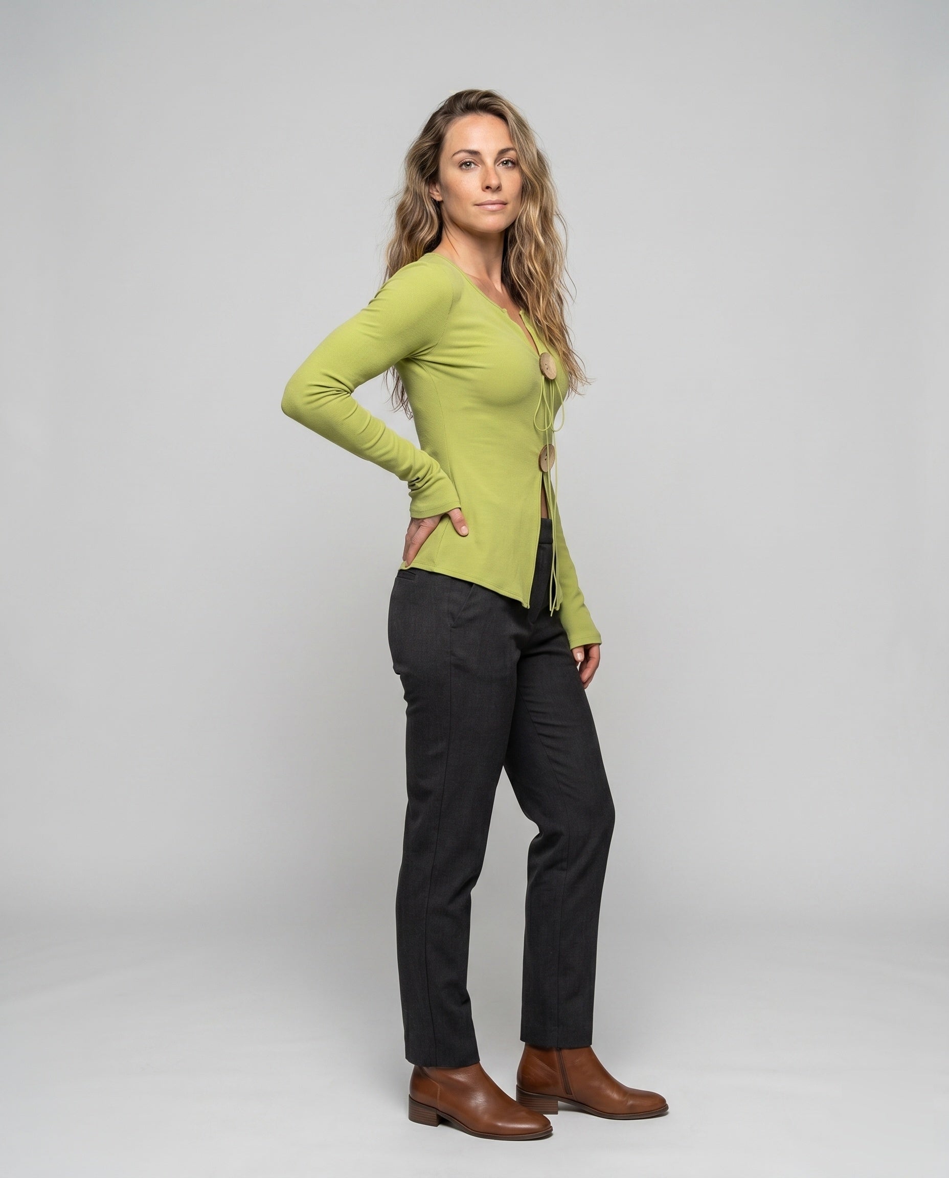 Product 15637871264074 - full_body_front