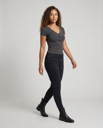 Damen Shirt mit Spitzenverzierung und knöpfbarem Ausschnitt