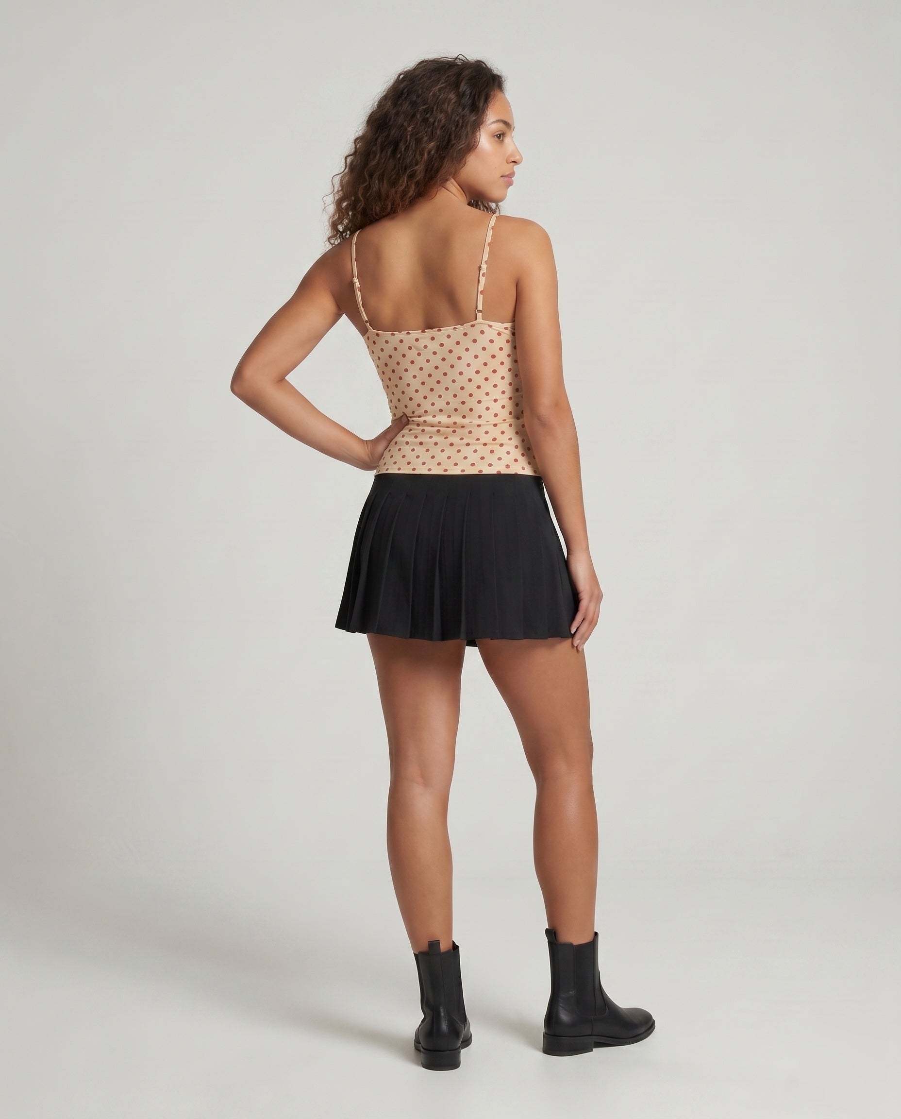 Product 15637873557834 - back_view
