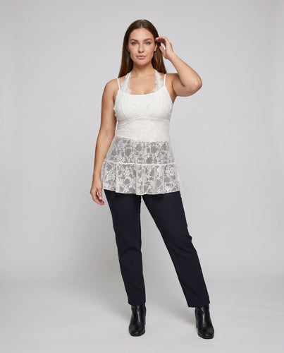 Damen Spitzenkleid mit verführerischem Schnitt
