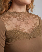 Product 15637874737482 - close_up_detail