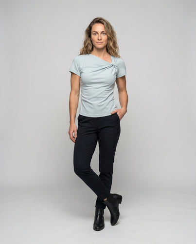 Damen T-Shirt mit modischem Knoten-Design und figurbetontem Schnitt