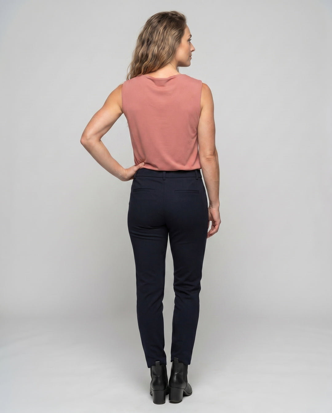 Product 15638171615562 - back_view