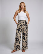 Product 15638215393610 - full_body_front