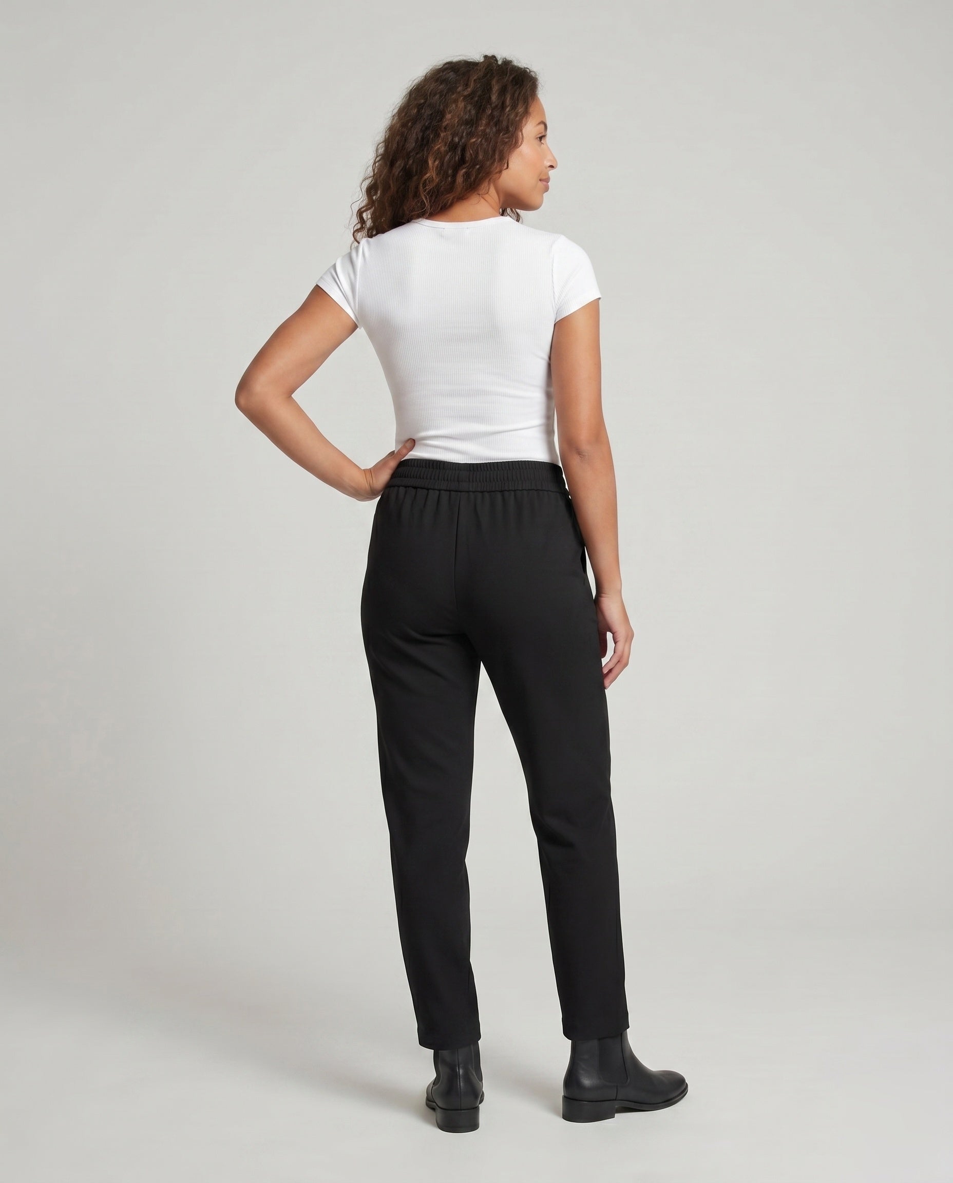 Product 15639209279818 - back_view