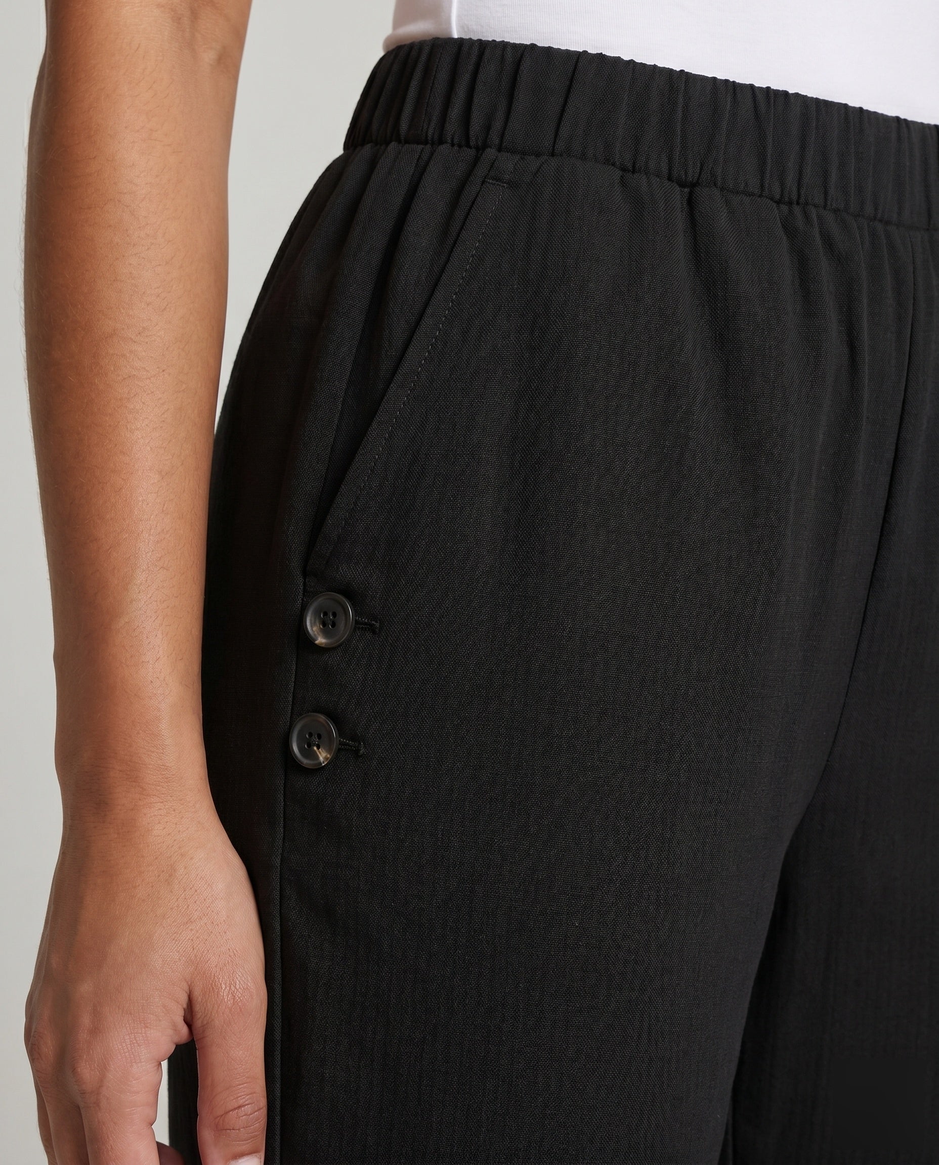 Product 15639209345354 - close_up_detail